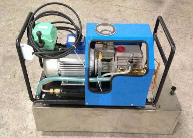 硫化机加压泵